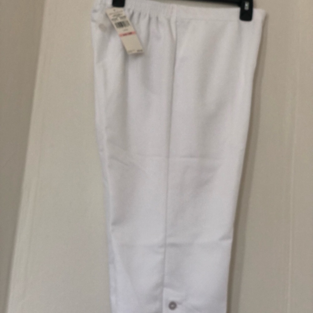 New White Alfred Dunner Martinique Capris